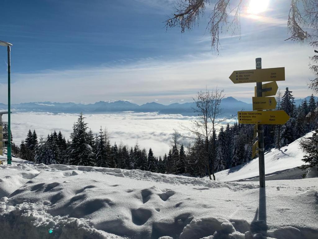 Hundefreundliche Bergwohnung Neben Der Skipiste - Mittelstation Skigebiet Gerlitzen Kanzelhohe Esterno foto