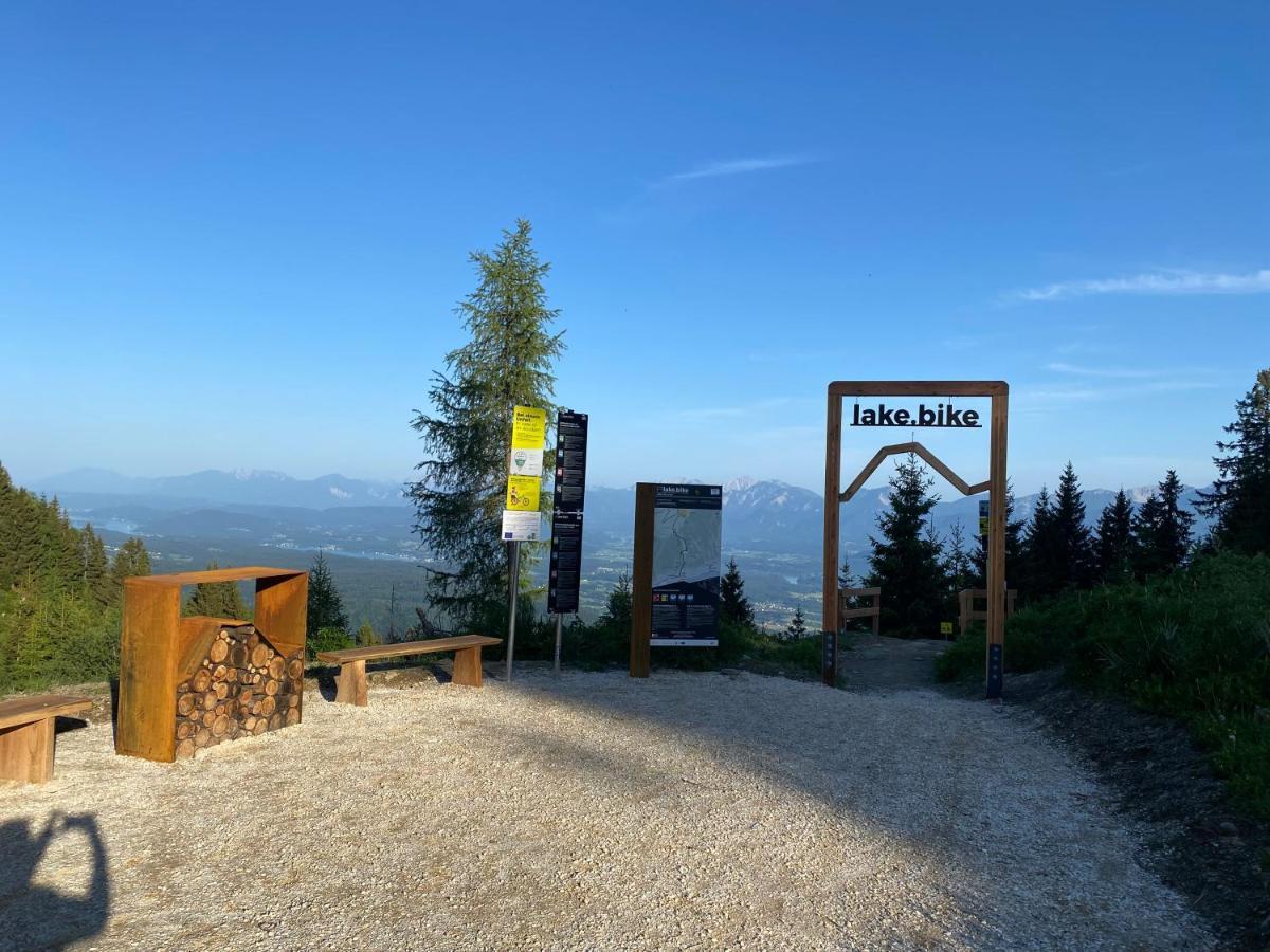 Hundefreundliche Bergwohnung Neben Der Skipiste - Mittelstation Skigebiet Gerlitzen Kanzelhohe Esterno foto